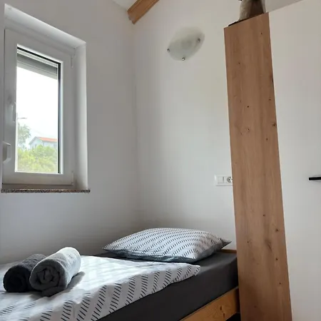 Apartamento Maja Dobrinj